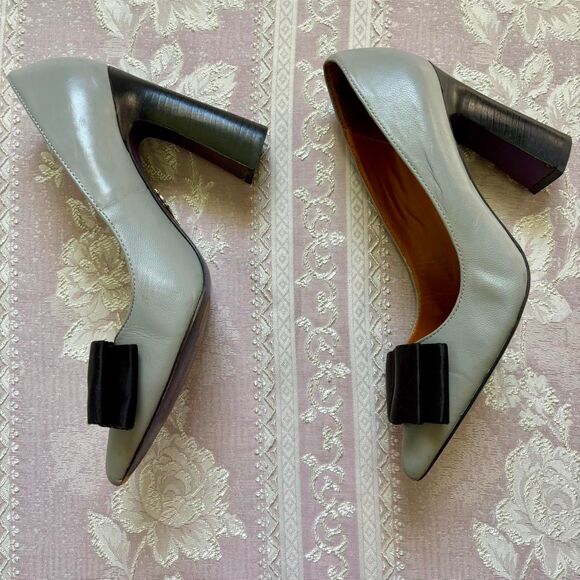 Mojo Moxy Women's Grey and Black Courts High Heels - Picture 4 of 8